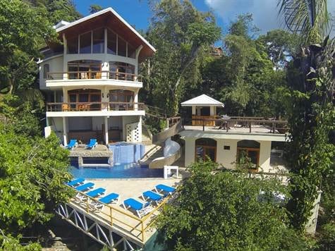 0.25 ACRES - 6 Bedroom Ocean View Home With Pool And Manuel Antonio Park Views!!!