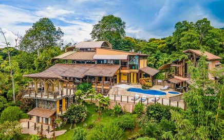 2.65 ACRES – 6 Bedroom Tropical Villa With Pool And Ocean View Plus More Buildable Land!!!
