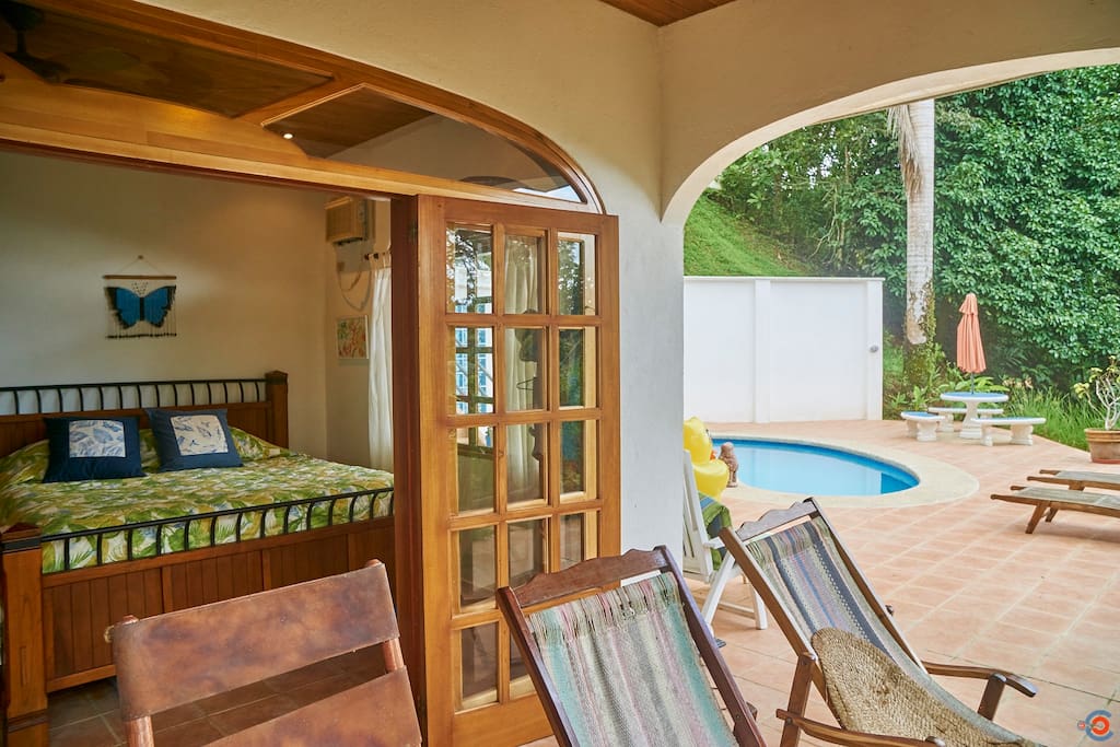 0.7 Acres - 2 Bedroom Ocean View Home With Pool In Lagunas!!!