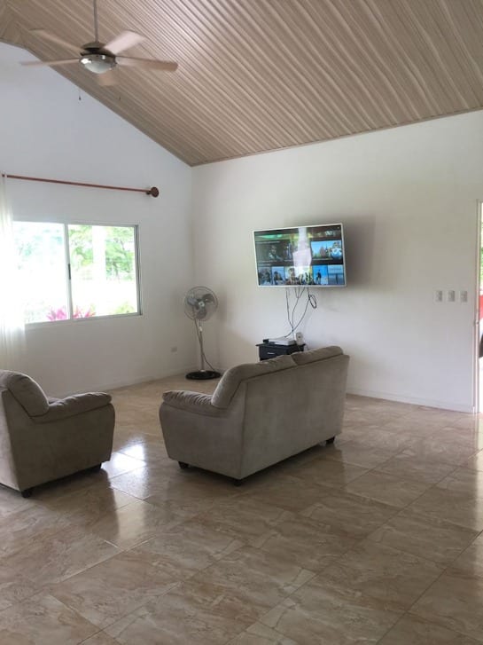 0.23 ACRES - 2 Bedroom Home With Pool With Central Uvita Location!!