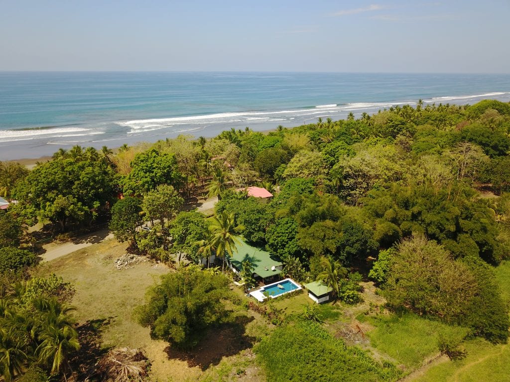 0.47 ACRES - 4 Bedroom Home With Pool 100 Meters From The Beach !!!!