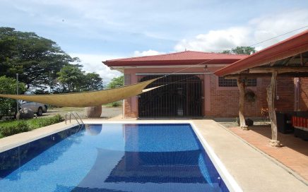 1.8 ACRES – 3 Bedroom Home Plus 2 Bedroom Guest Home On Outskirts Of San Isidro!!!!