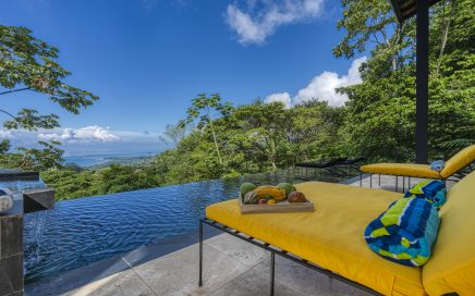 1.72 ACRES – 7 Bedroom Ocean View Luxury Home With Pool, 3 Bedroom Guest Home, Solar Grid Tie And Batteries!!!