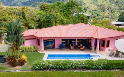 0.53 ACRES – 3 Bedroom Ocean And Mountain View Home With Pool!!!!