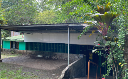 0.05 ACRES – 4 Bedroom Costa Rican Style Home In The Heart of Manuel Antonio, Great Location And Motivated Seller!!!