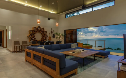 0.83 ACRES – 4 Bedroom Modern Luxury Ocean View Home With Incredible Sunset Ocean Views!!!!