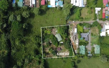 1.47 ACRES – 3 Bedroom Home With 100% Flat Land With Lots Of Potential!!!