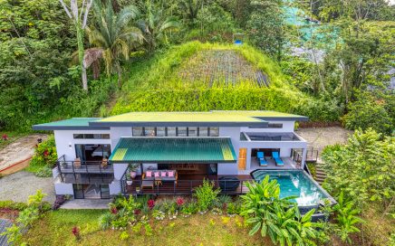 1.28 ACRES – 3 Bedroom Brand New Modern Bali Style Ocean View Home With Pool!!!!