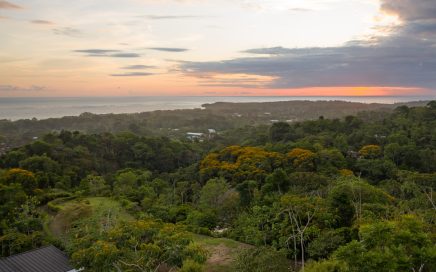 1.3 ACRES – Sunset And Whales Tale Ocean View Lot Close To Uvita!!!!