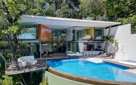 3.13 ACRES – 6 Bedroom Modern Masterpiece With Pool And Incredible Ocean Views!!!!
