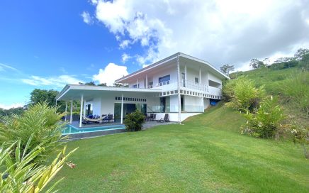 0.25 ACRES – 3 Bedroom Ocean View Home Located In A Gated Community In Ojochal!!!!