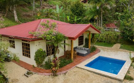 0.5 ACRES – 3 Bedroom Home With Pool And Jungle View In A High-End Neighborhood!!!!
