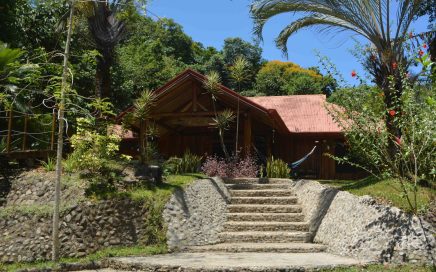 3.6 ACRES – 3 Bedroom Exquisite Home, With Private Ridge, Lush Forest, And Mountain Views!!!!!!
