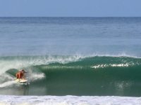 Riding the Waves in Dominical, Costa Rica: A Surfer's Paradise