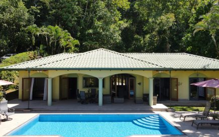1.5 ACRES – 3 Bedroom Ocean View Home In Ojochal With Lots Of Privacy!!!